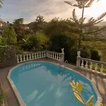 Pool With Botanical Garden * Funchal (Madeira)
