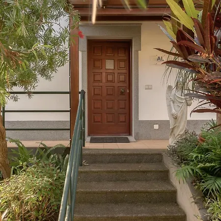 Pool With Botanical Garden Villa