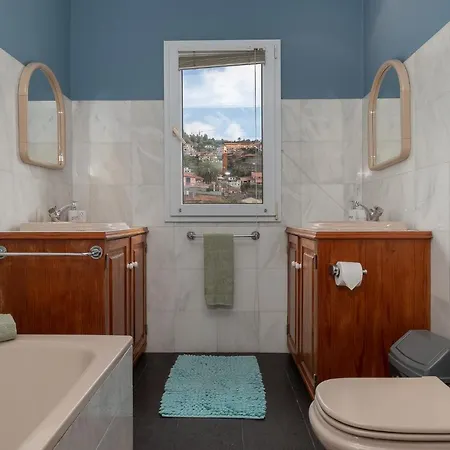 Villa Pool With Botanical Garden Funchal (Madeira)