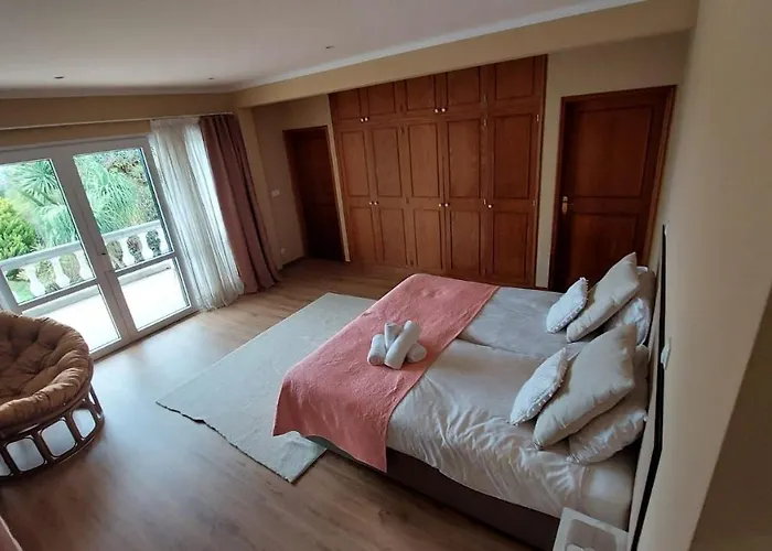 Pool With Botanical Garden Villa *