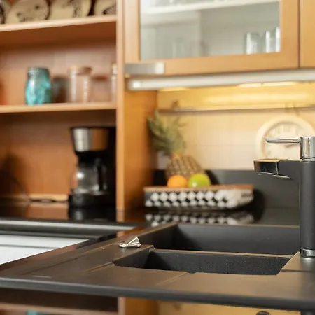 Pool With Botanical Garden * Funchal (Madeira)