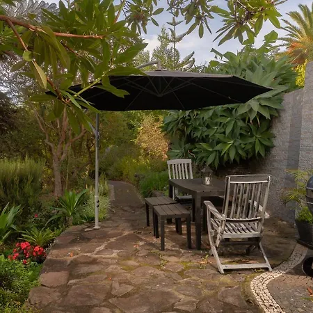 Pool With Botanical Garden فيلة *